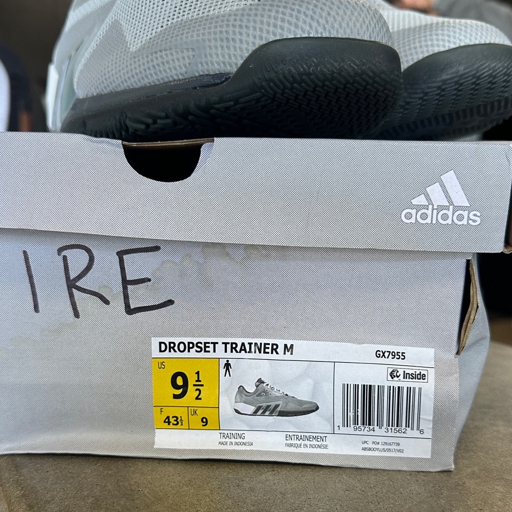 Adidas Men's Light Gray Athletic Shoes - Picture 3 of 3